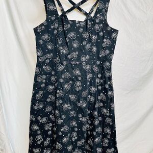 Torrid Black Witchy Halloween Skull Rose Floral Dress 14